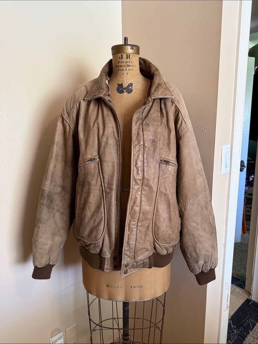 Vintage Distressed Leather Bomber Jacket XXL Brown Oversized UNISEX Adler
